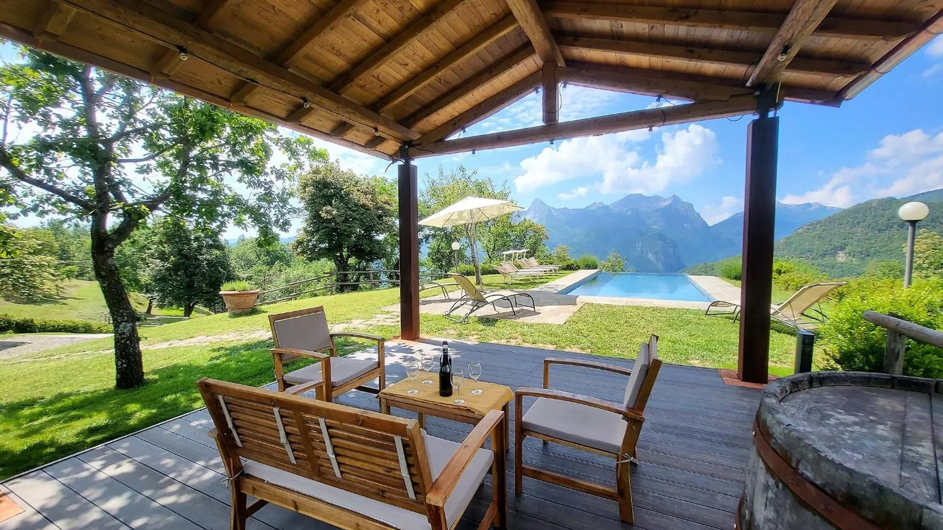Villa Metello Sassi Holiday home